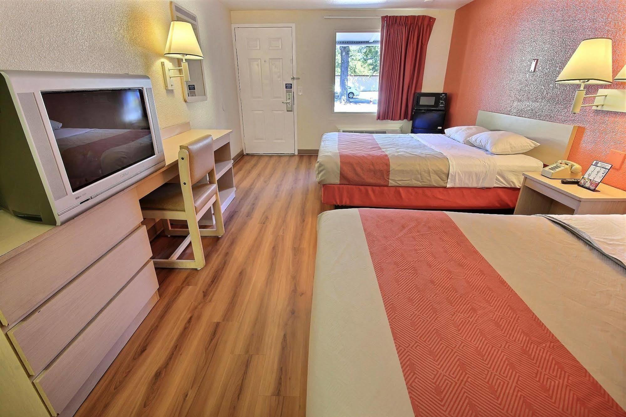 Motel 6-Newport News, Va Exterior foto